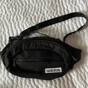 Adidas Crossbody Bag / Fanny Pack